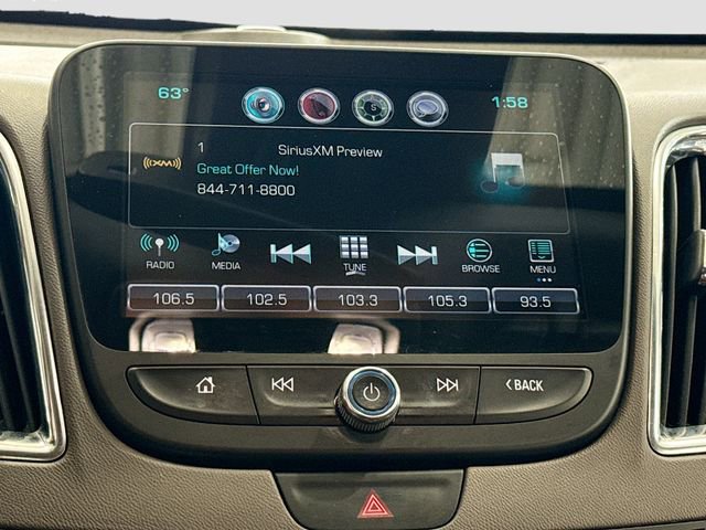 Used 2016 Chevrolet Malibu Premier w/ Driver Confidence Package II FWD image 16