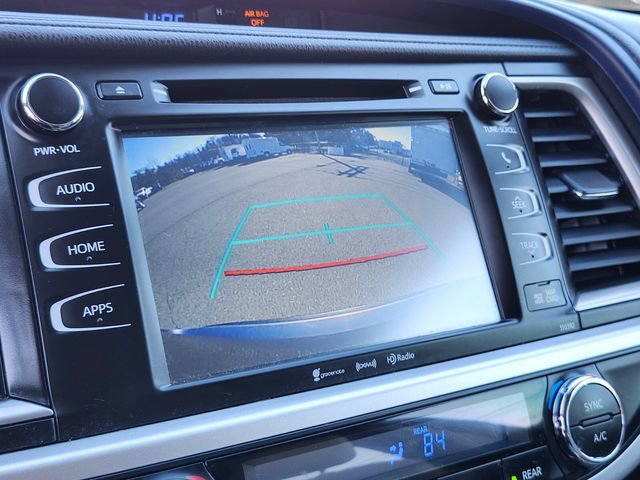 Used 2019 Toyota Highlander XLE AWD/4WD image 24