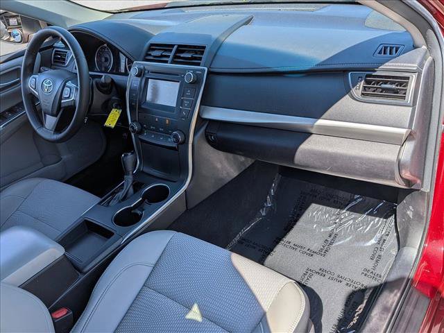 Used 2016 Toyota Camry SE FWD image 20