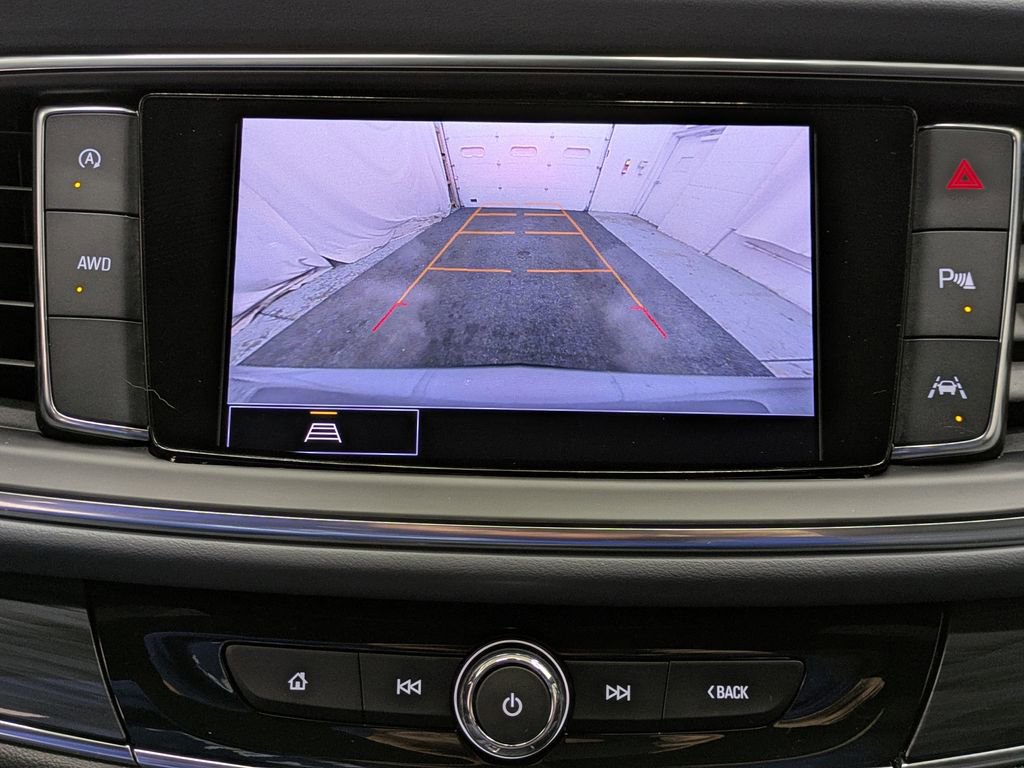 Used 2023 Buick Enclave Essence w/ Experience Buick Package AWD/4WD image 16