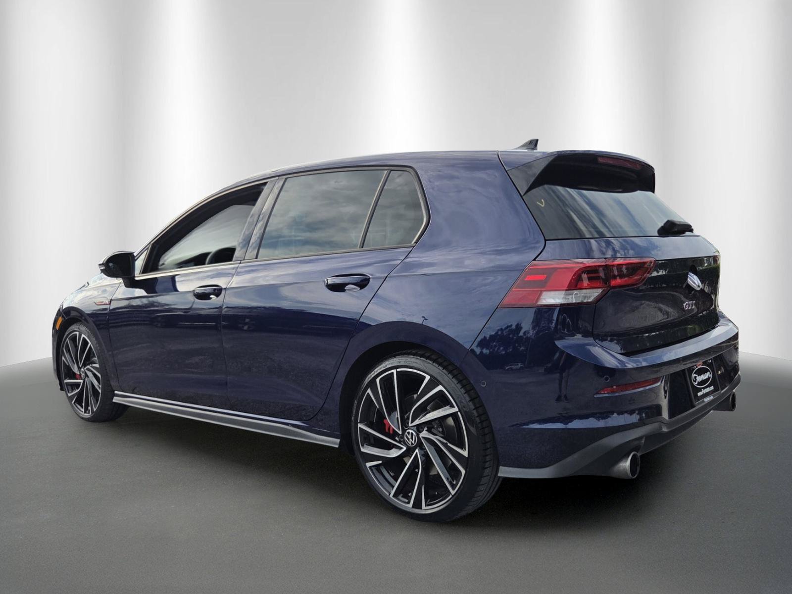 Used 2022 Volkswagen GTI Autobahn FWD image 5