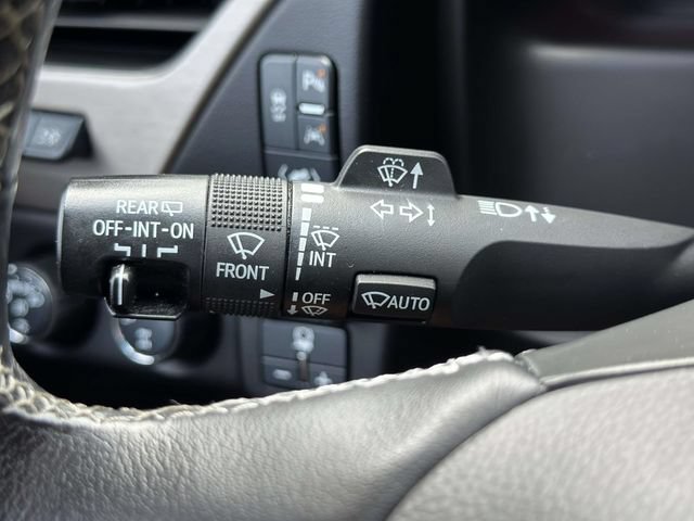 Used 2019 GMC Yukon XL Denali w/ Open Road Package AWD/4WD image 26