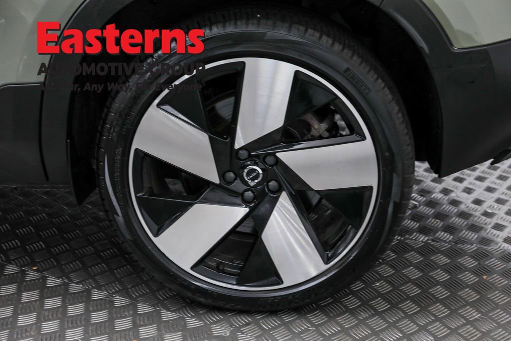 Used 2023 Volvo C40 P8 Recharge Plus w/ Climate Package image 50