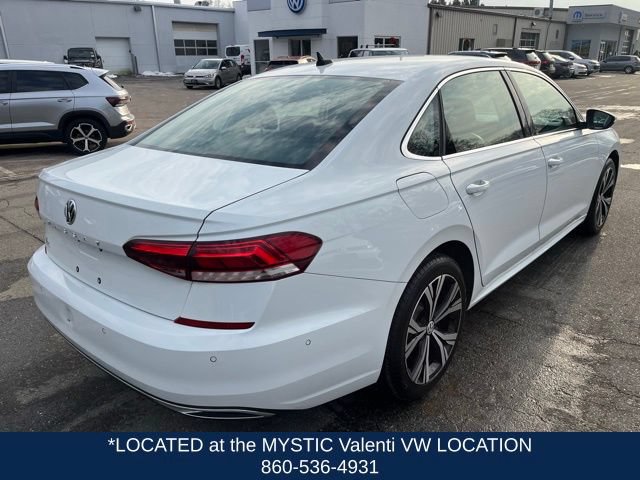 Used 2020 Volkswagen Passat 2.0T SEL FWD image 7