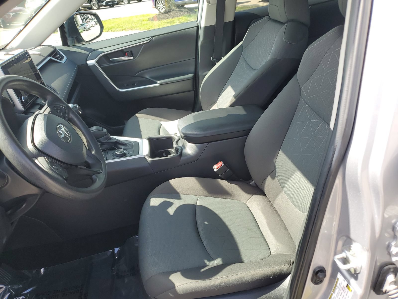 Certified 2024 Toyota RAV4 XLE AWD/4WD image 17