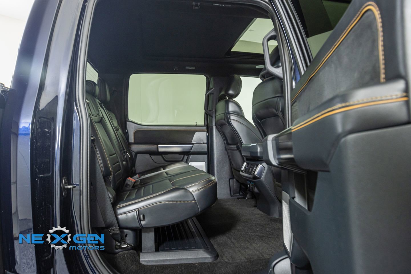 Used 2021 Ford F150 Platinum w/ Equipment Group 701A High image 34