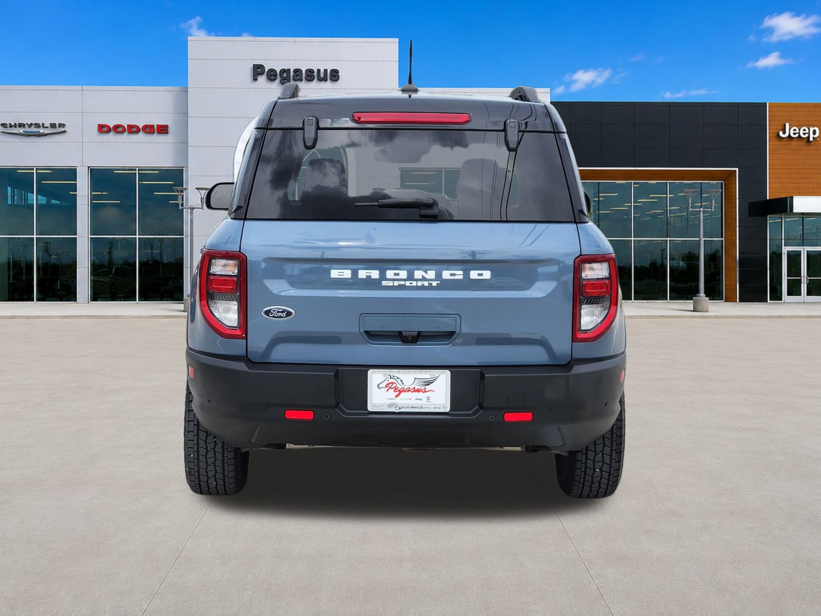 Used 2024 Ford Bronco Sport Outer Banks w/ Tech Package AWD/4WD image 8