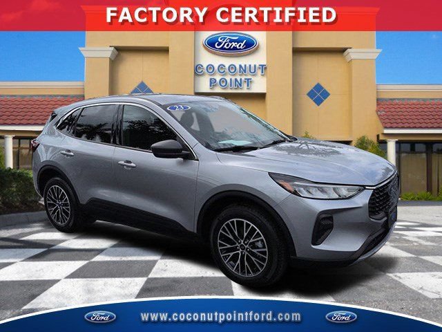 Certified 2023 Ford Escape Active AWD/4WD image 1