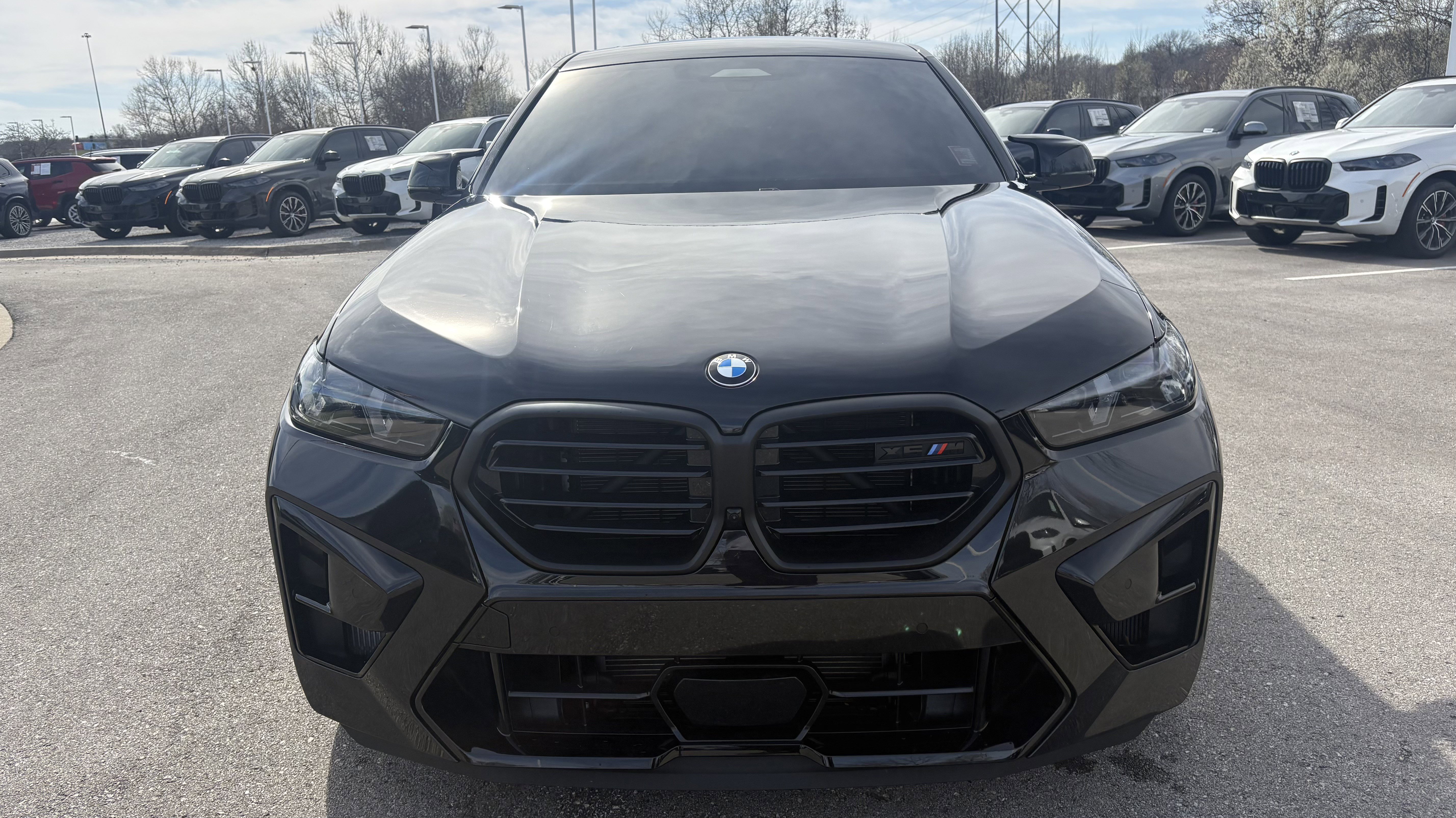 Used 2025 BMW X6 M Competition w/ Executive Package AWD/4WD image 3