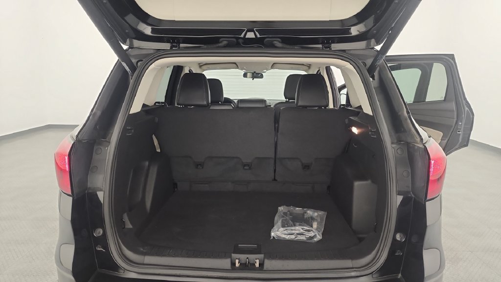 Used 2019 Ford Escape SEL FWD image 21