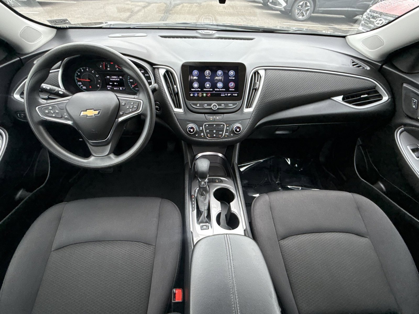 Used 2025 Chevrolet Malibu LT image 23