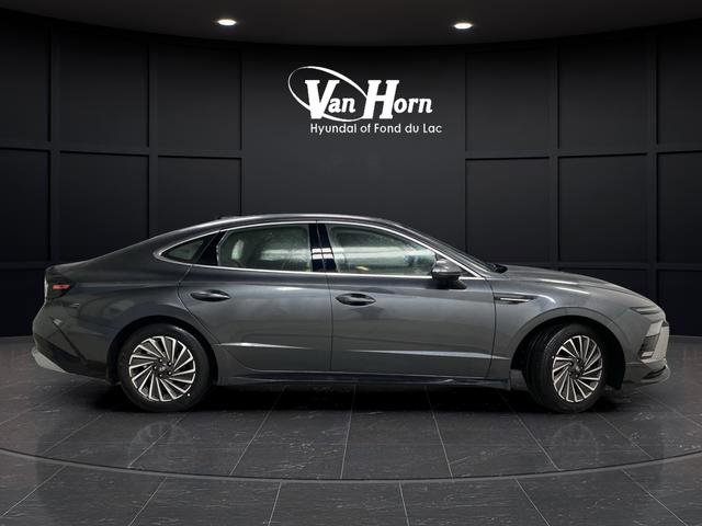 New 2026 Hyundai Sonata SEL image 2