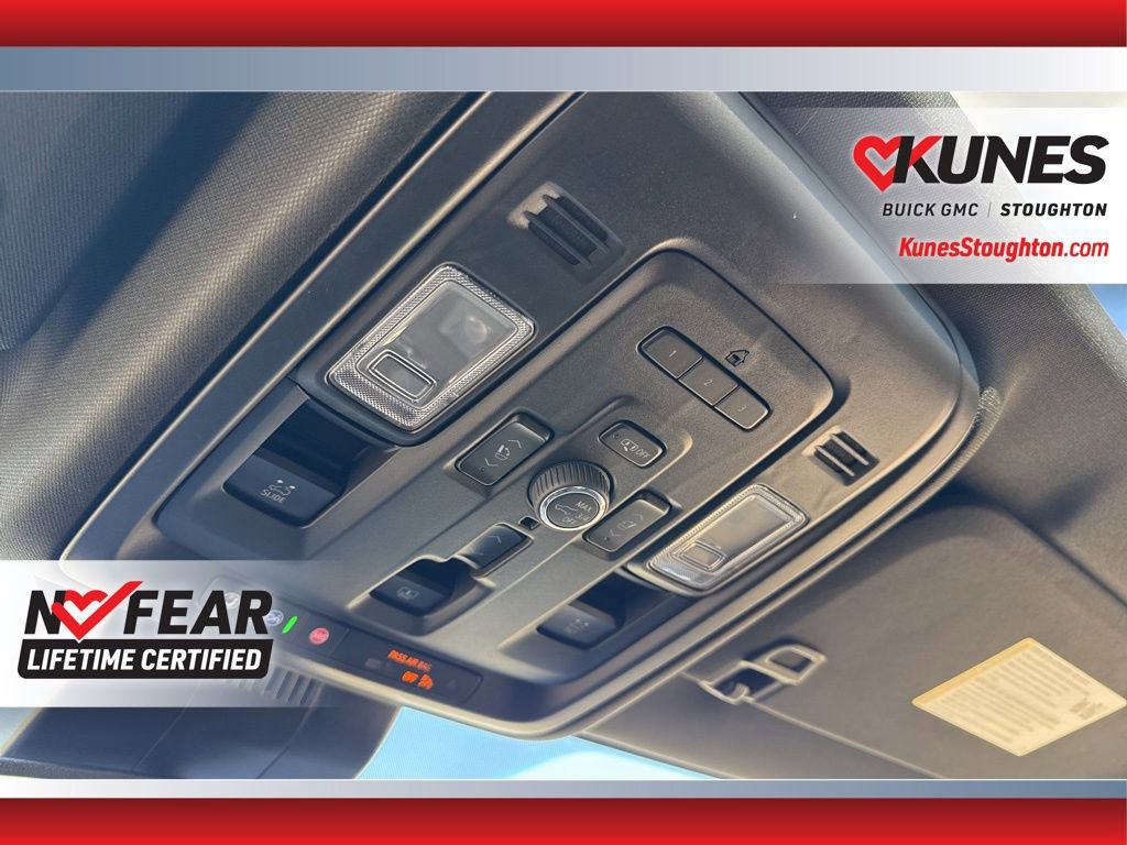 Used 2023 GMC Yukon XL Denali image 41