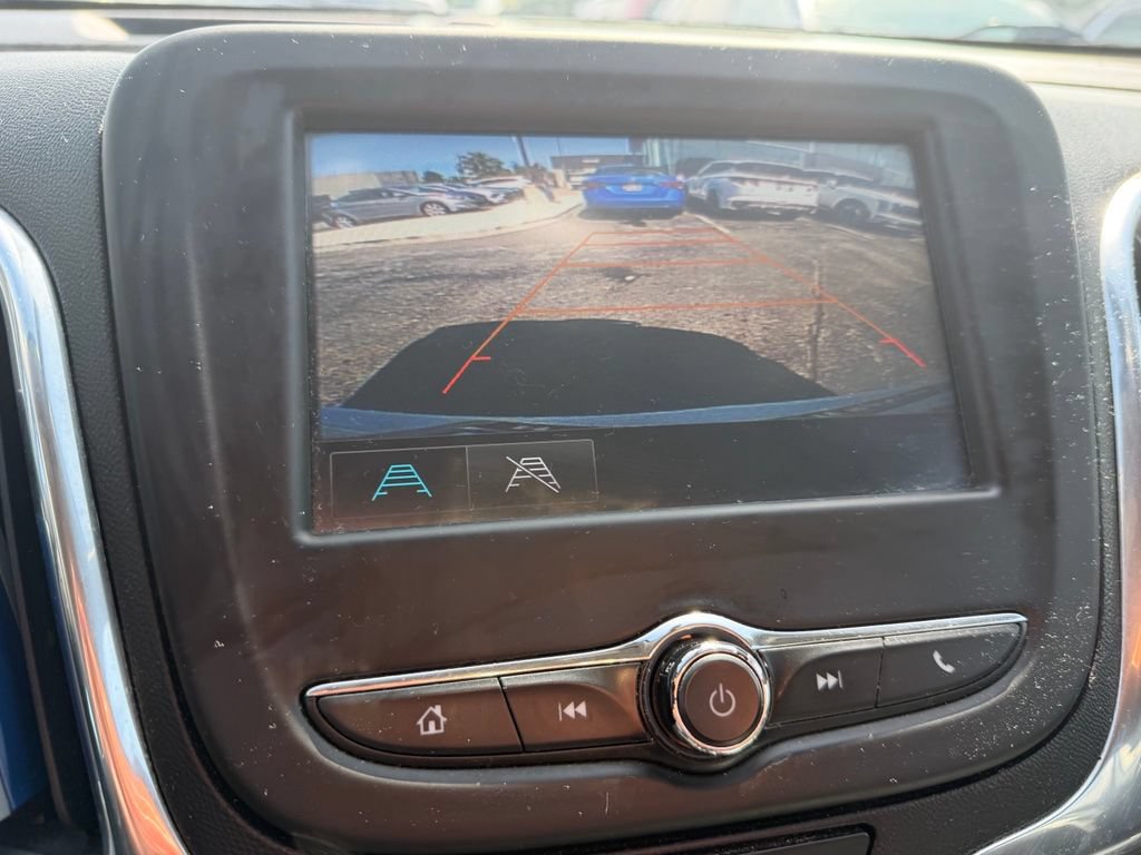 Used 2018 Chevrolet Equinox LT FWD image 9
