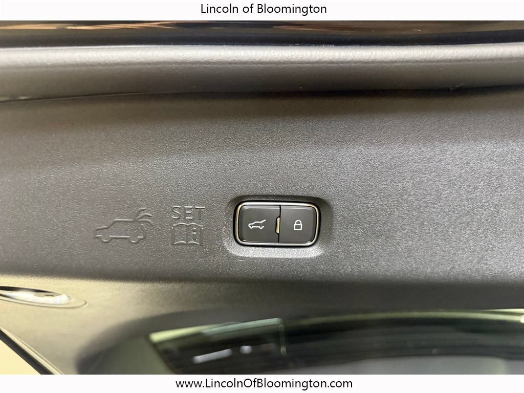 Used 2025 Lincoln Navigator Black Label AWD/4WD image 66