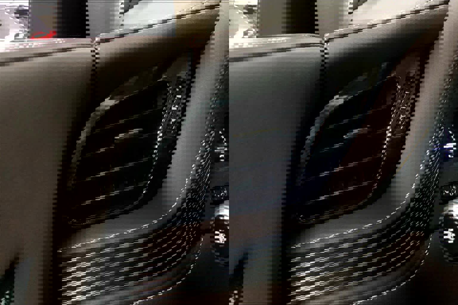 Used 2018 Lexus LS 500 AWD image 33