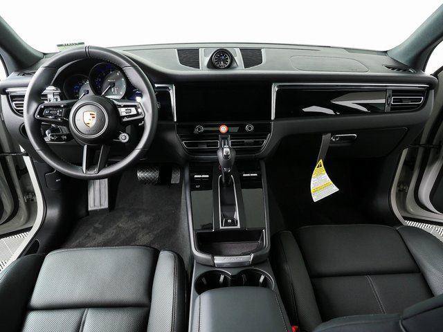 New 2026 Porsche Macan Turbo AWD/4WD image 20