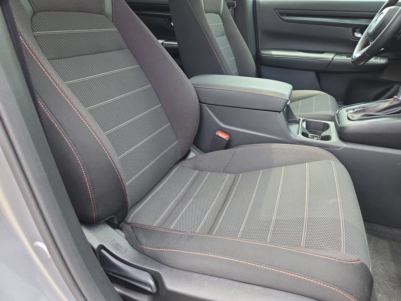 Used 2024 Honda CR-V Sport image 17