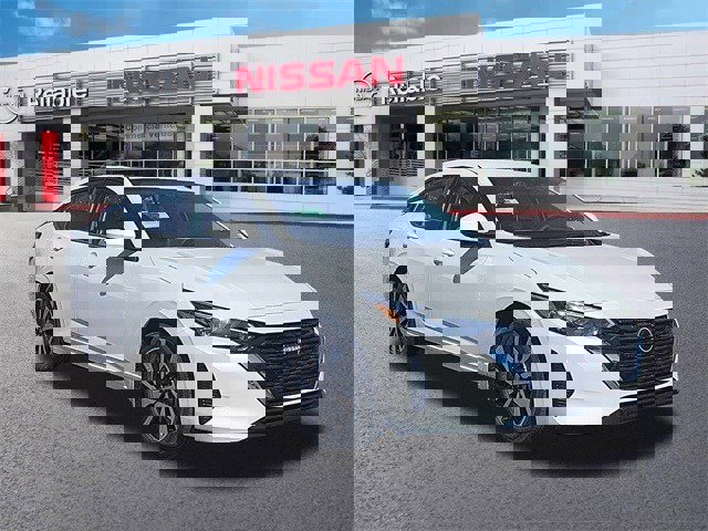 New 2025 Nissan Sentra SV w/ SV Premium Package