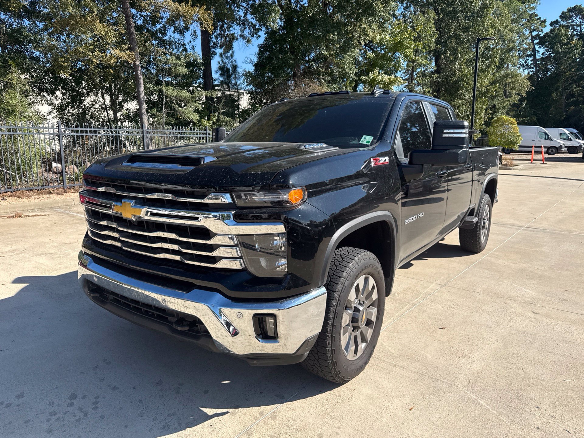 Used 2025 Chevrolet Silverado 2500 LT w/ All Star Edition AWD/4WD image 8