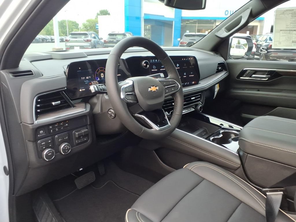 New 2026 Chevrolet Tahoe Premier w/ Sun And Tow Package AWD/4WD image 12