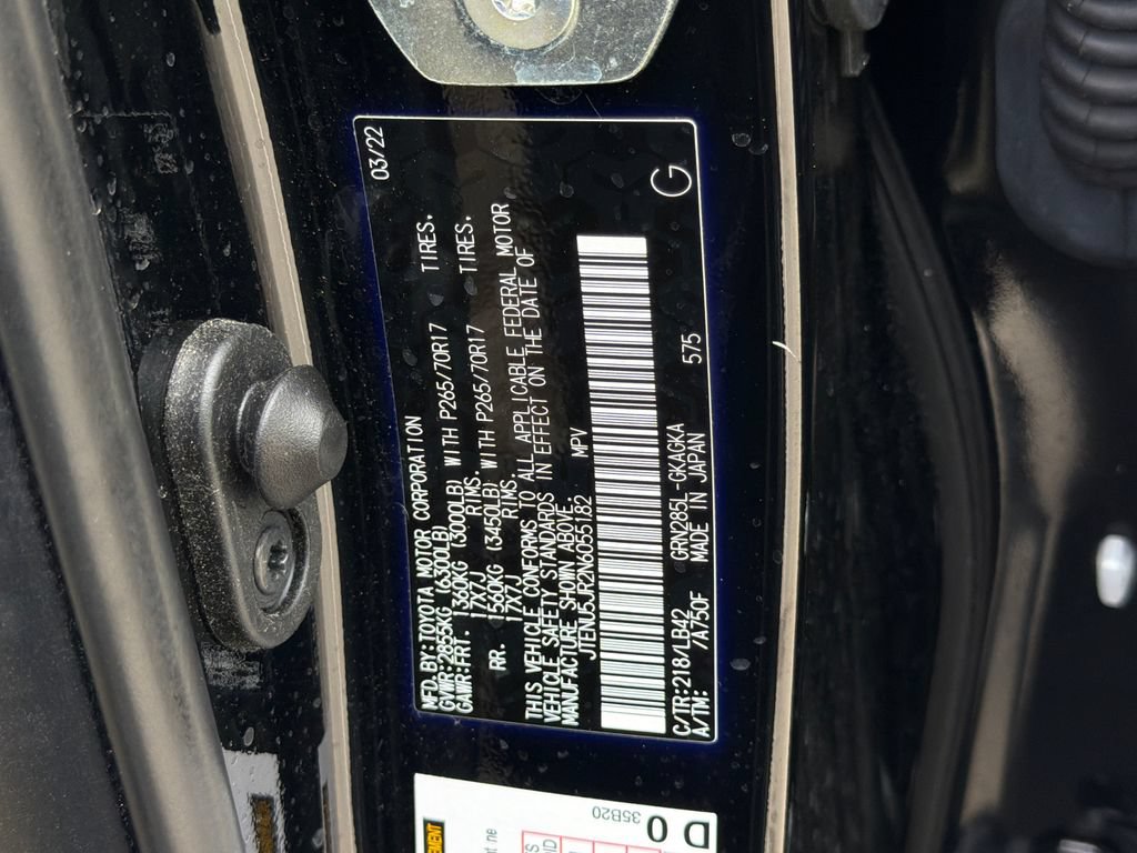 Used 2022 Toyota 4Runner SR5 Premium w/ Moonroof Package AWD/4WD image 37