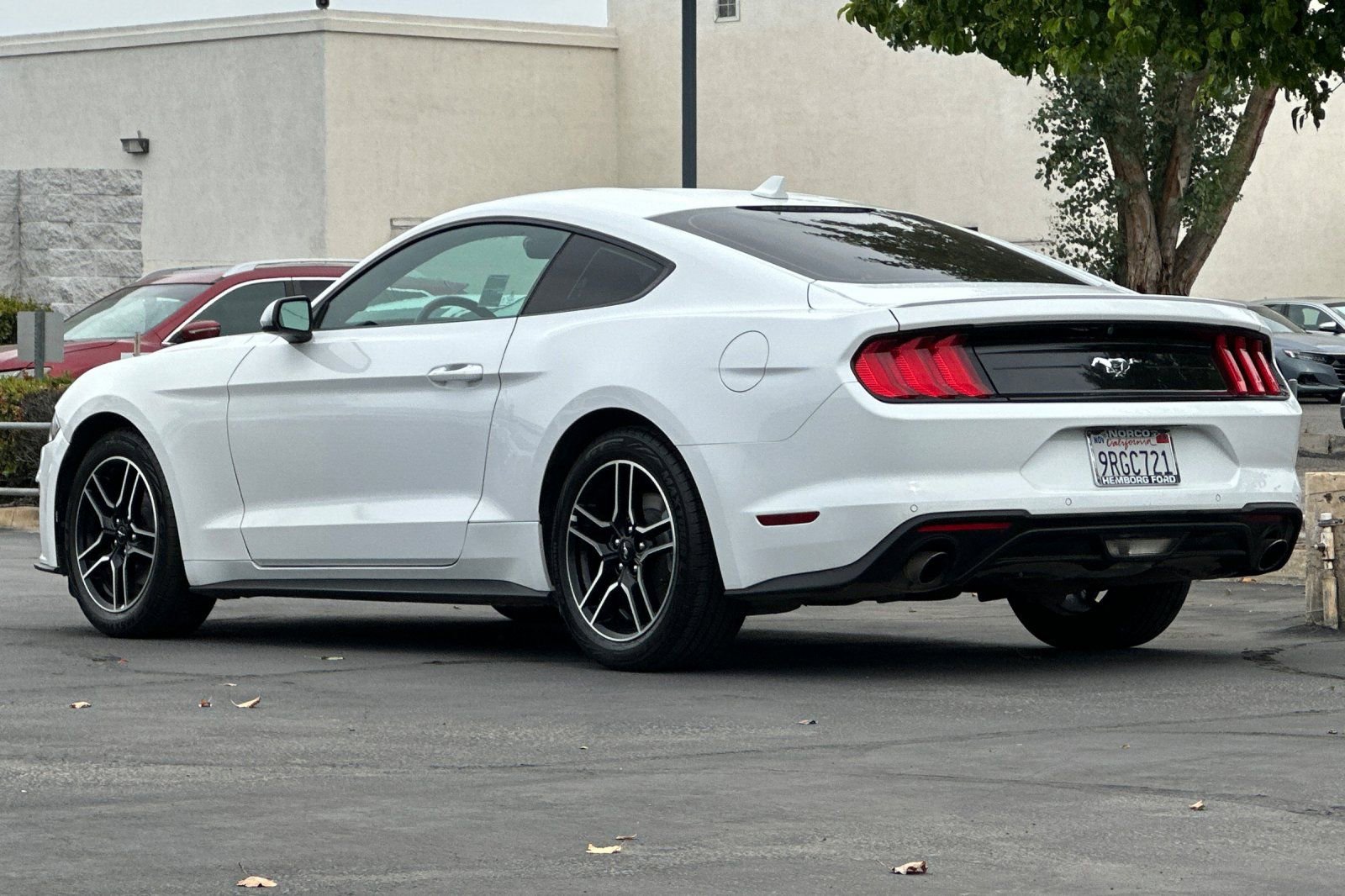 Used 2022 Ford Mustang Premium image 6