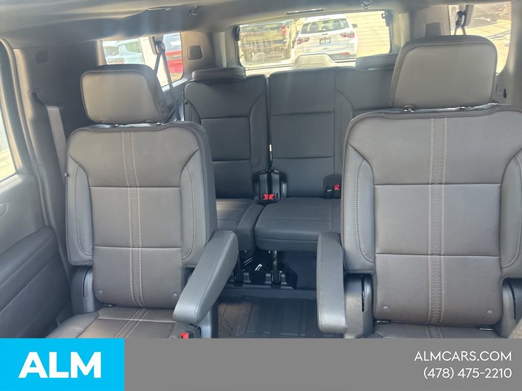 Used 2026 Chevrolet Suburban High Country w/ Sun And Tow Package AWD/4WD image 28