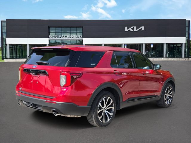 Used 2022 Ford Explorer ST-Line w/ Class IV Trailer Tow Package RWD image 4