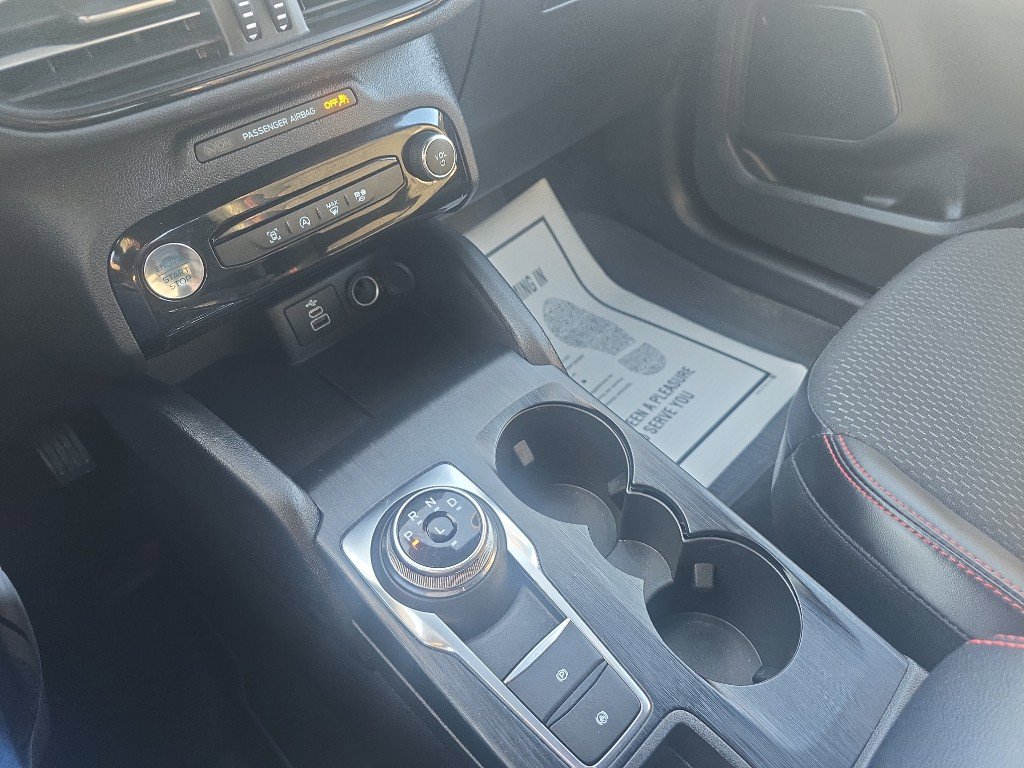 Used 2025 Ford Escape ST-Line w/ Tech Pack #1 image 29