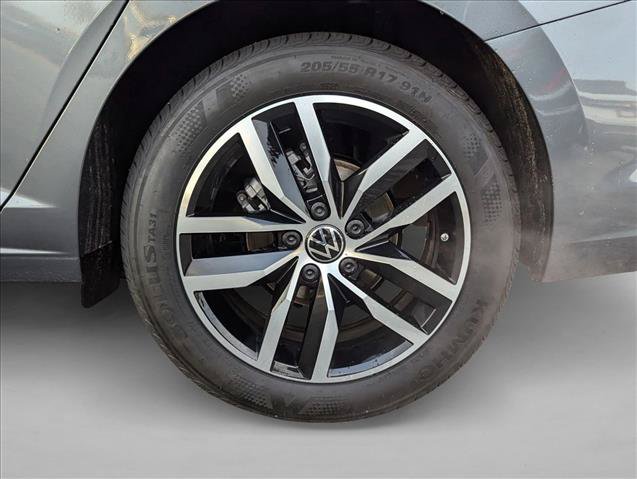 New 2026 Volkswagen Jetta SE FWD image 9