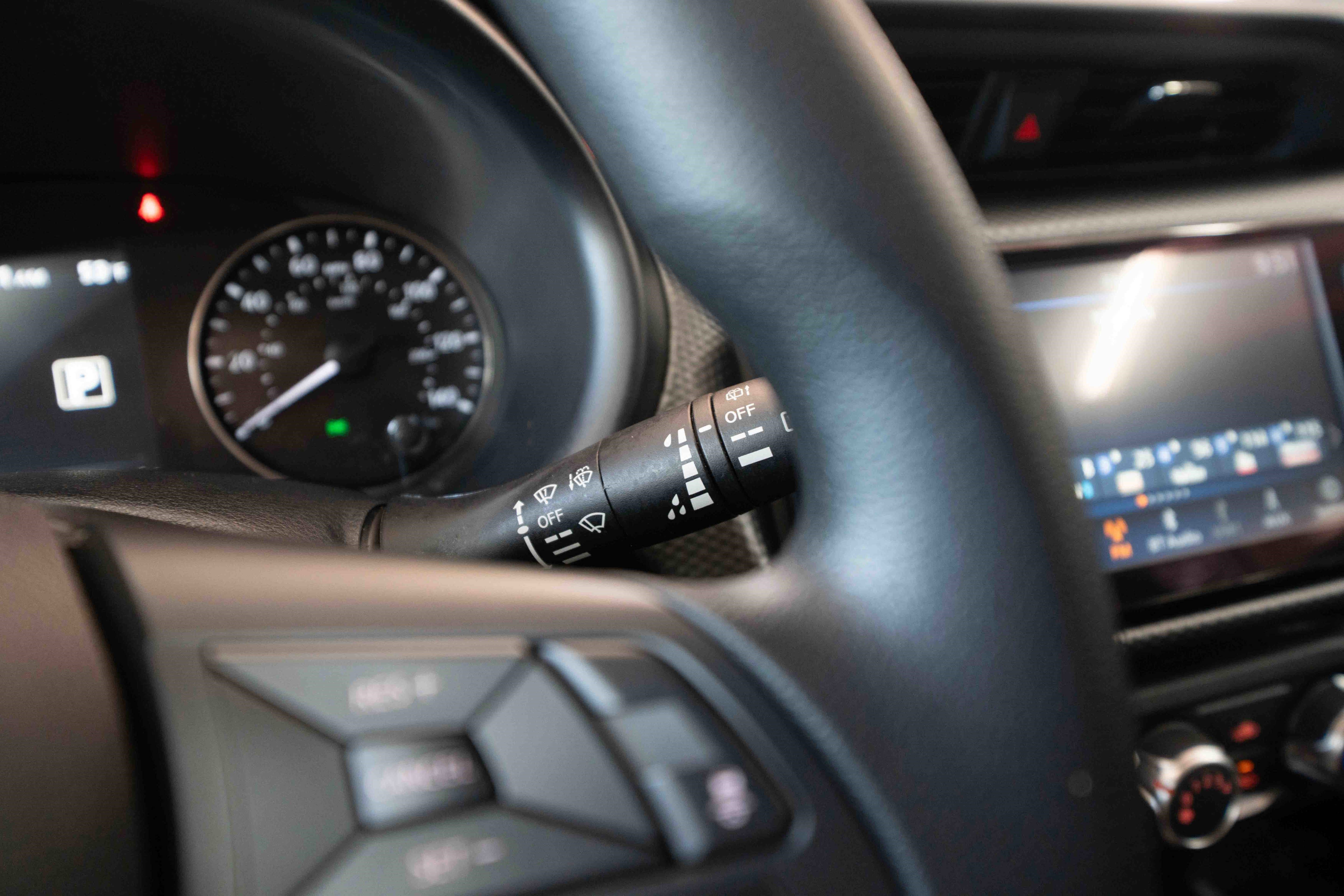 Used 2024 Nissan Kicks SV image 14