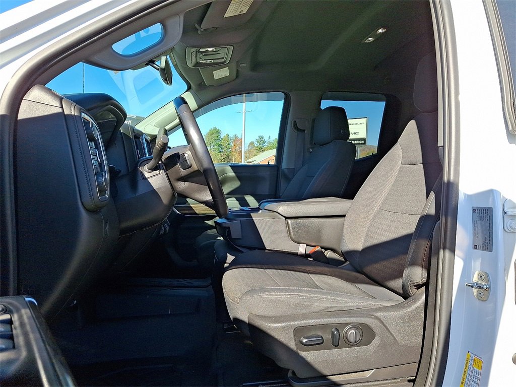 Used 2019 Chevrolet Silverado 1500 RST image 13