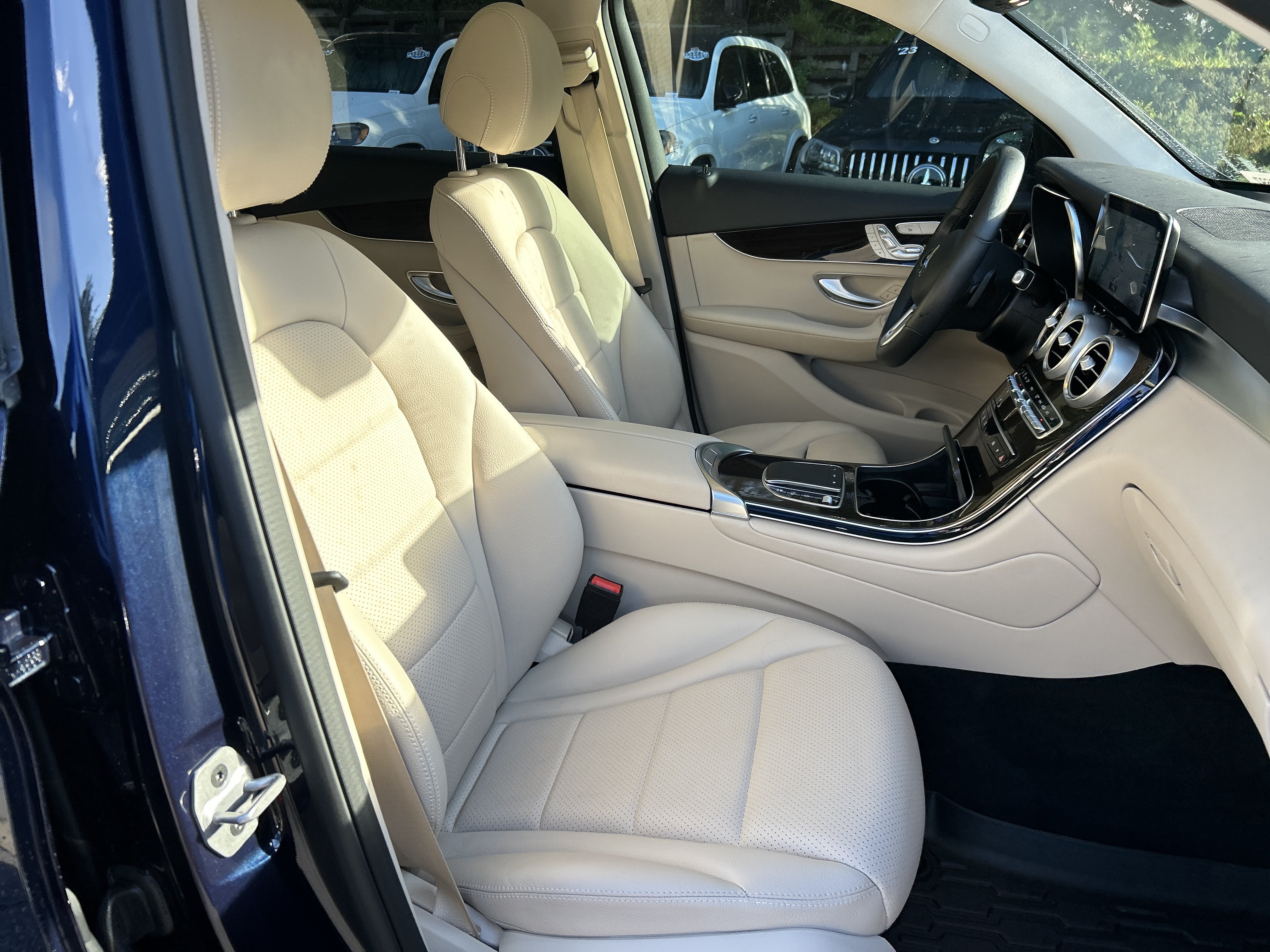 Certified 2021 Mercedes-Benz GLC 300 image 54