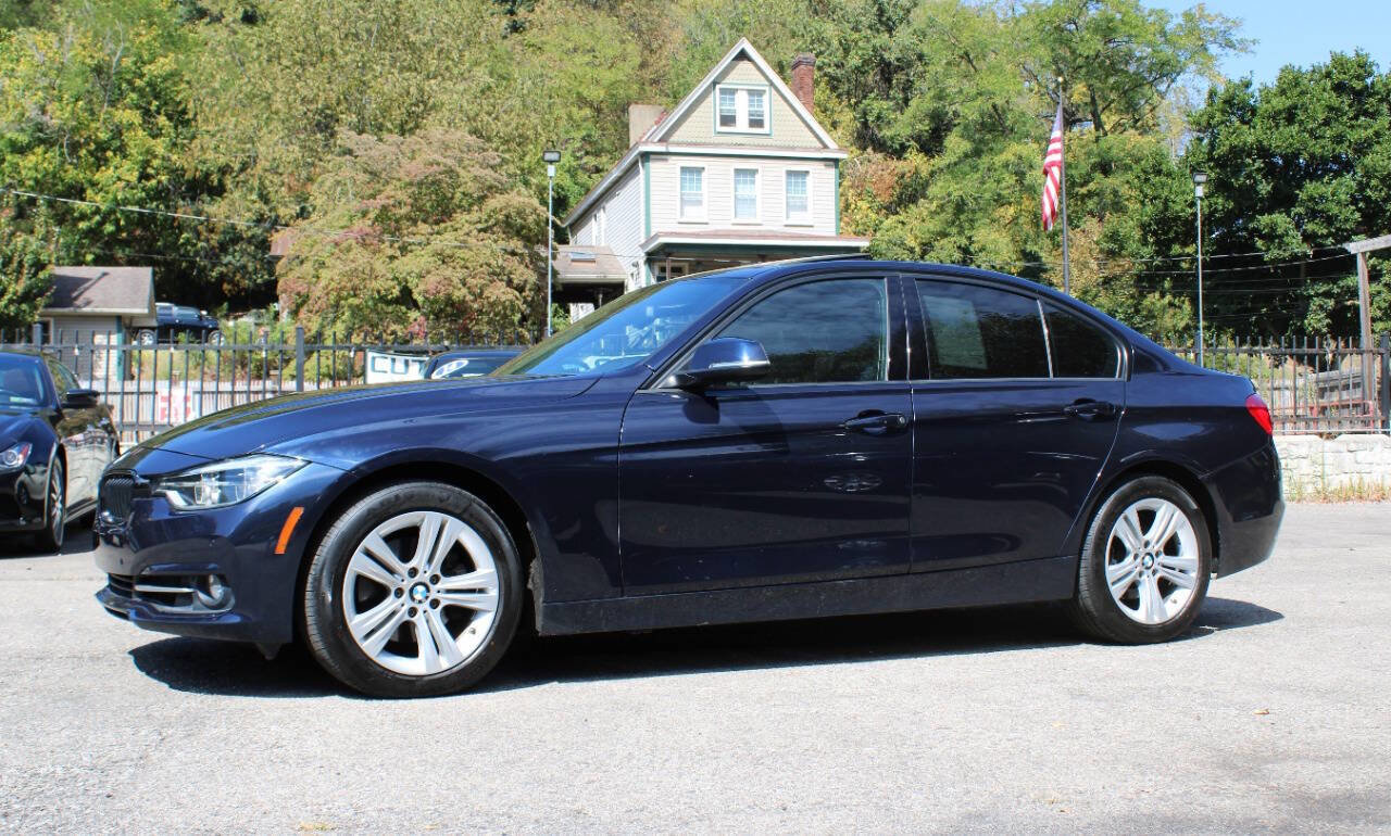 Used 2016 BMW 328i xDrive Sedan image 4