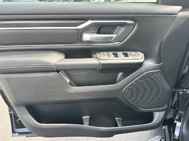 New 2027 RAM 1500 4x4 Crew Cab image 12