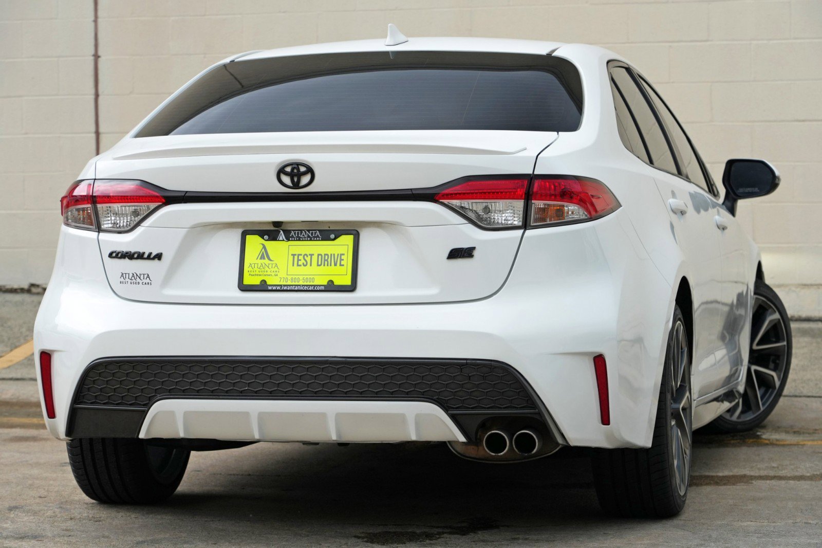 Used 2021 Toyota Corolla SE w/ SE Premium Package FWD image 4