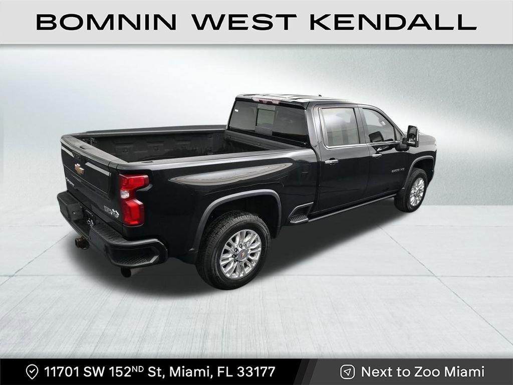 Used 2022 Chevrolet Silverado 2500 High Country w/ Z71 Off-Road Package image 16