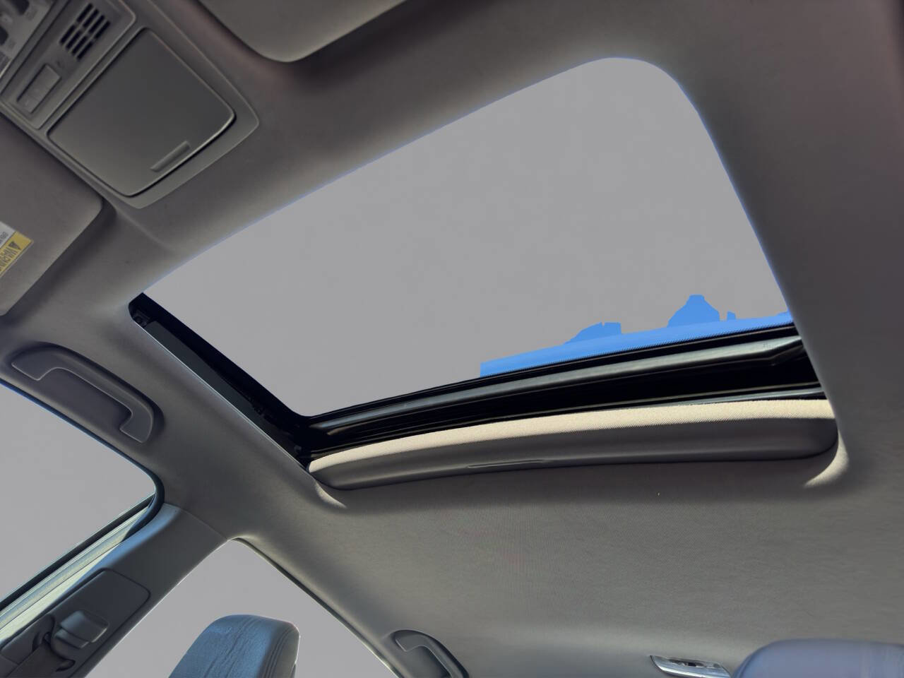 Used 2017 Honda Accord EX-L image 13