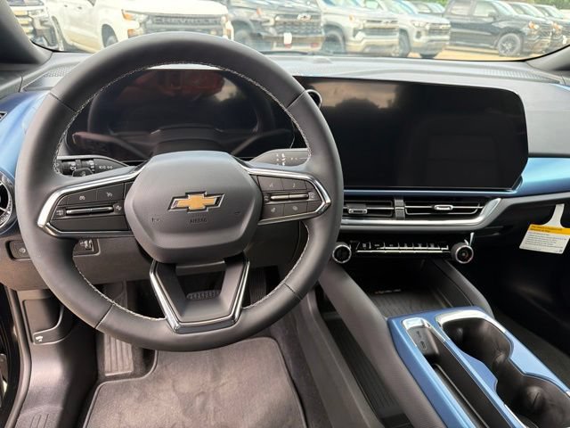 New 2026 Chevrolet Equinox EV LT FWD image 15