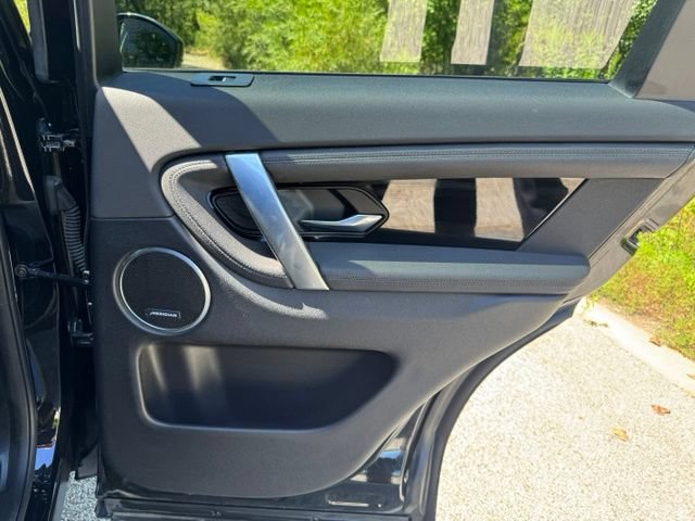 Certified 2023 Land Rover Discovery Sport SE AWD/4WD image 15
