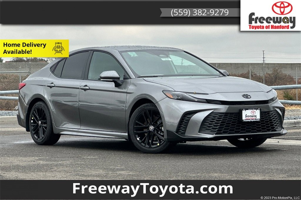New 2026 Toyota Camry SE image 1