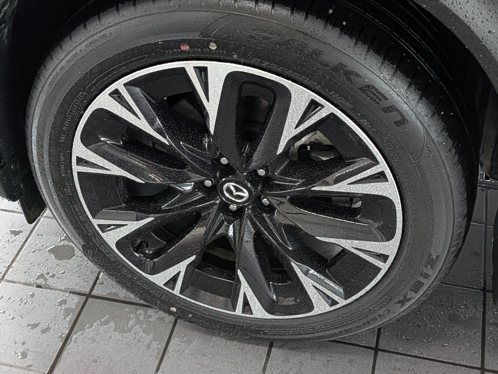 Certified 2025 MAZDA CX-90 Plug-In Hybrid w/ Premium Plus AWD/4WD image 9