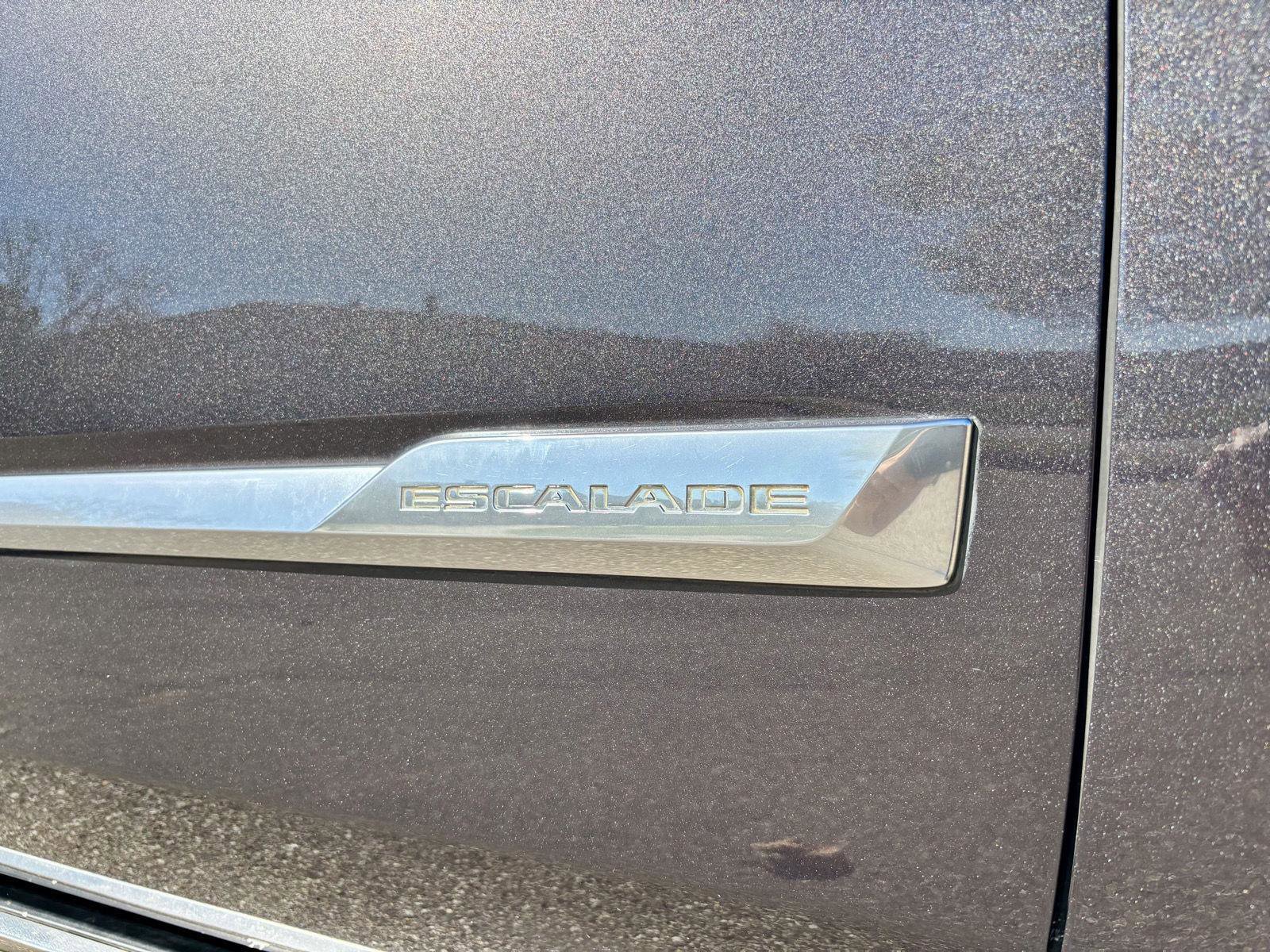 Used 2015 Cadillac Escalade ESV Premium image 23