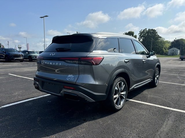 Used 2023 INFINITI QX60 Luxe image 3