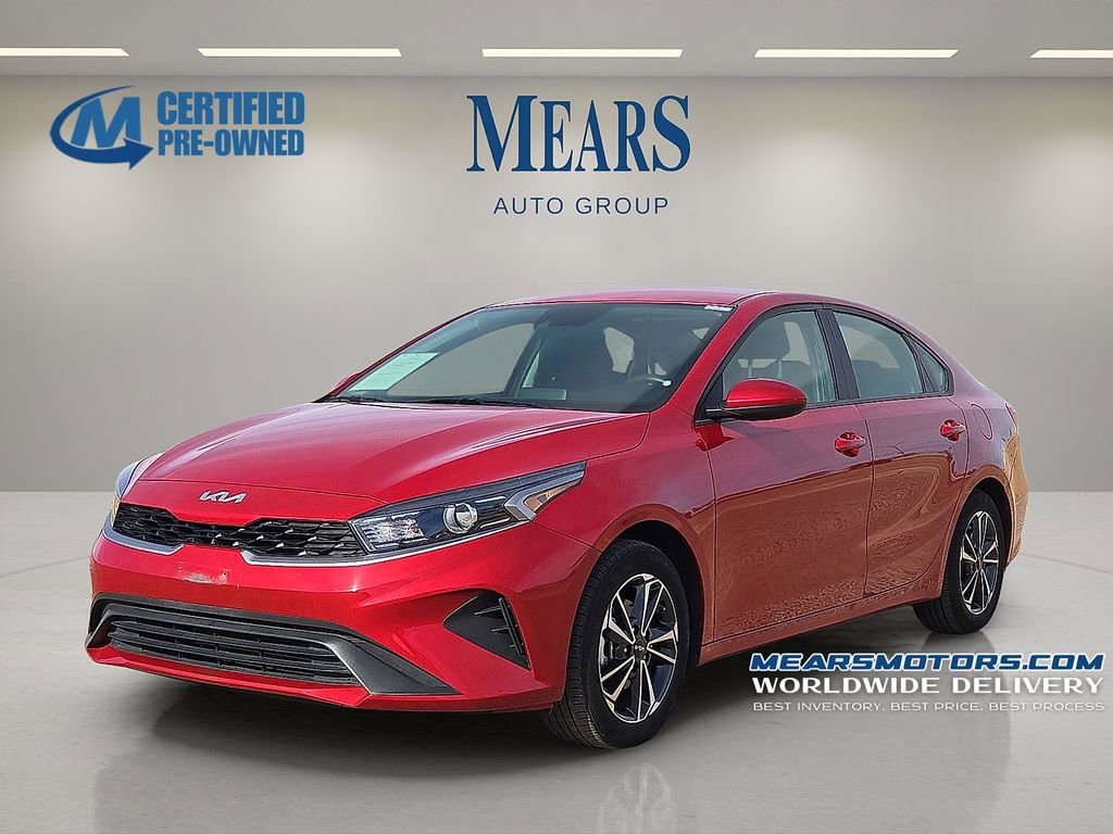 Used 2024 Kia Forte LXS image 1