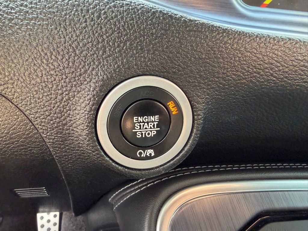 Used 2018 Dodge Challenger SXT Plus RWD image 27