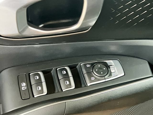 Certified 2023 Kia Sorento EX FWD image 18