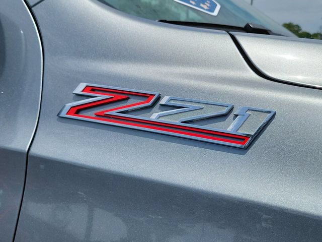 Certified 2025 Chevrolet Suburban Z71 AWD/4WD image 9