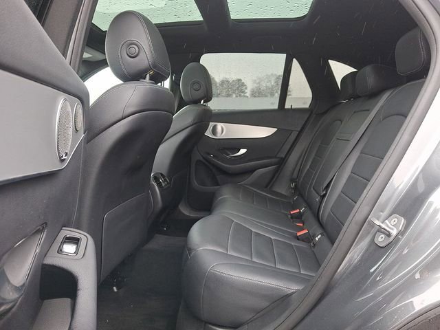 Used 2019 Mercedes-Benz GLC 350e 4MATIC image 12